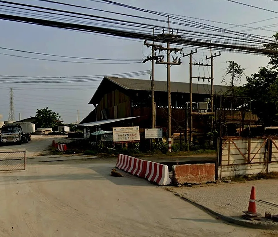 Land 19-2-72.79 rais on Rama 2 mainroad for sale