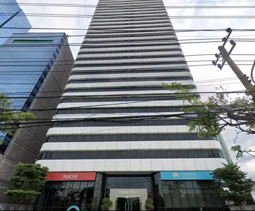 CBD Office Space near BTS/MRT for rent